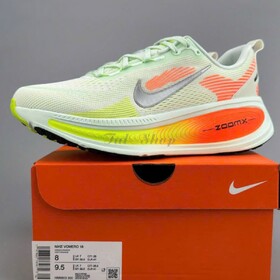 Nike Air Zoom Vomero 18 Barely Green