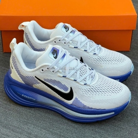 Nike Air Zoom Vomero 18 White Blue Tint