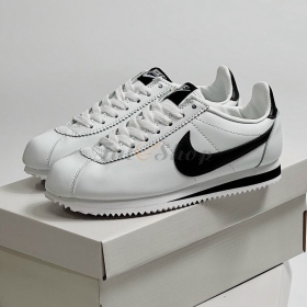 Nike Cortez White Black