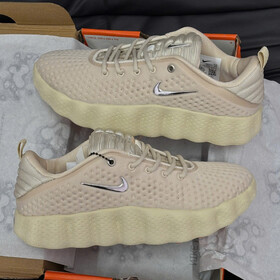 Nike Mind 002 Light Khaki