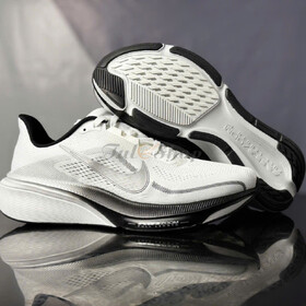 Nike Pegasus 42 Summit White/ Photon Dust