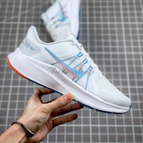 Nike Quest 4 White Navy