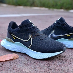 Nike React Infinity Run Flyknit 3 Night Forest Enamel Green