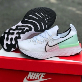 Nike React Run Flyknit White Pink Mint