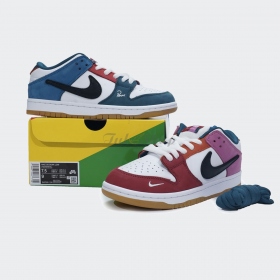 Nike SB Dunk Low Parra