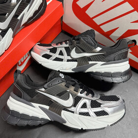 Nike V2K Runtekk Black Silver