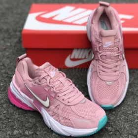 Nike V2K Runtekk Cloud Pink White