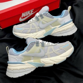 Nike V2K Runtekk Light Bone Iron Ore