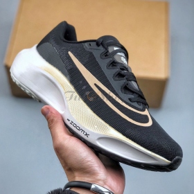 Nike Zoom Fly 5 Black Metallic Gold