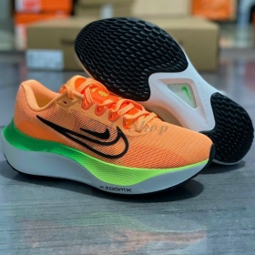 Nike Zoom Fly 5 Orange Black Mint