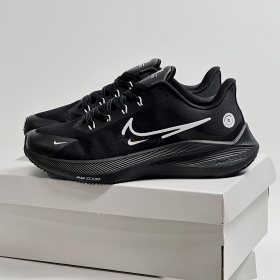 Nike Zoom Fly 8 Core Black