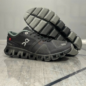 On Running Cloud X3 All Black