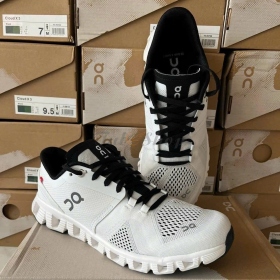 On Running Cloud X3 White Black