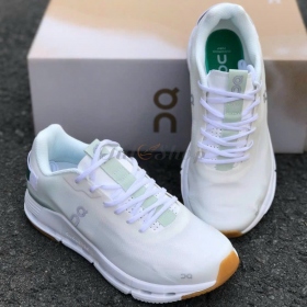 On Running Cloudnova Cloud White Gum