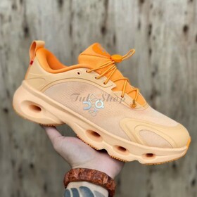 On Running Cloudsolo Orange