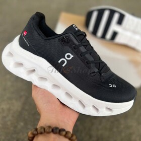 On Running Cloudtilt Black White