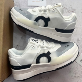 On Running Roger Pro 2 Clay White