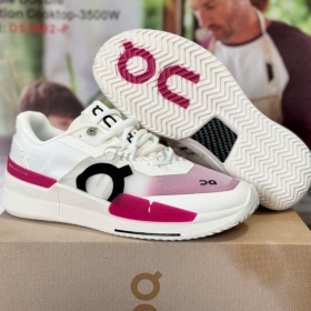 On Running Roger Pro 2 White Pink