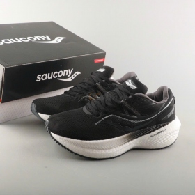 Saucony Triumph 20 Core Black